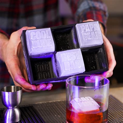 siligrams custom ice cube tray.